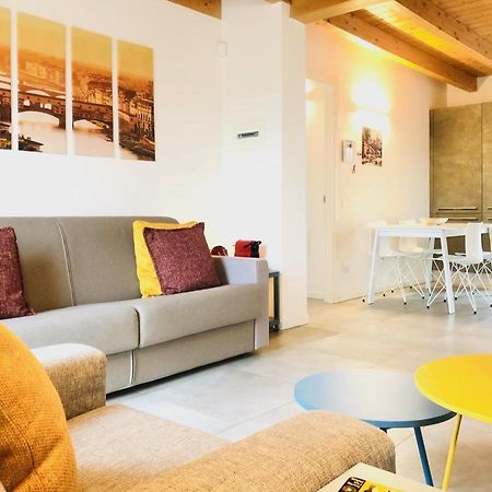 Stepandgo Milano Navigli Apartment Bagian luar foto