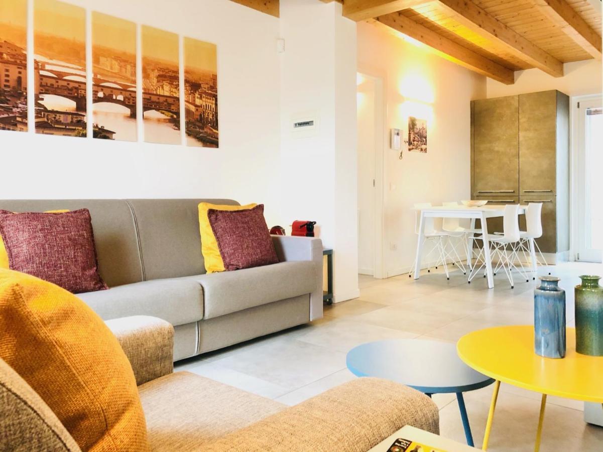 Stepandgo Milano Navigli Apartment Bagian luar foto