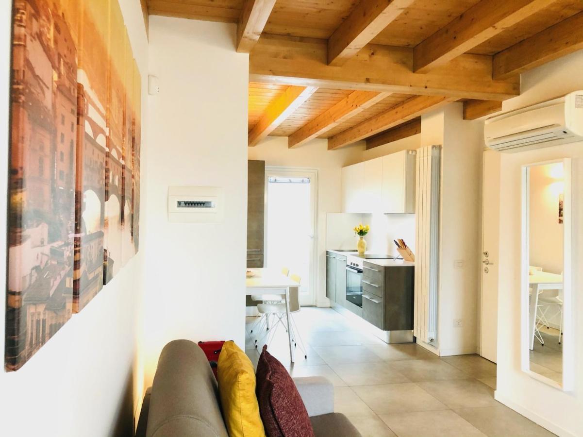 Stepandgo Milano Navigli Apartment Bagian luar foto