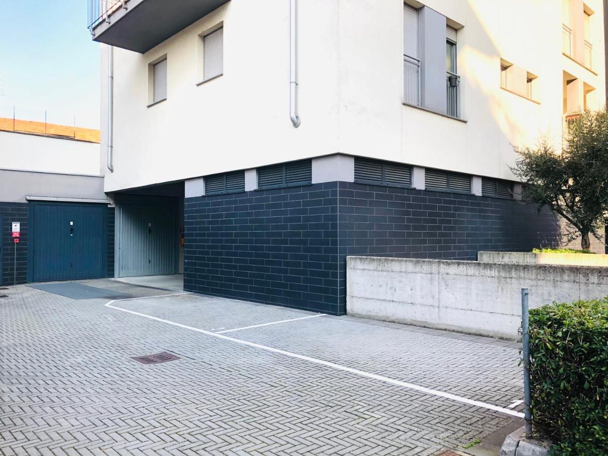 Stepandgo Milano Navigli Apartment Bagian luar foto