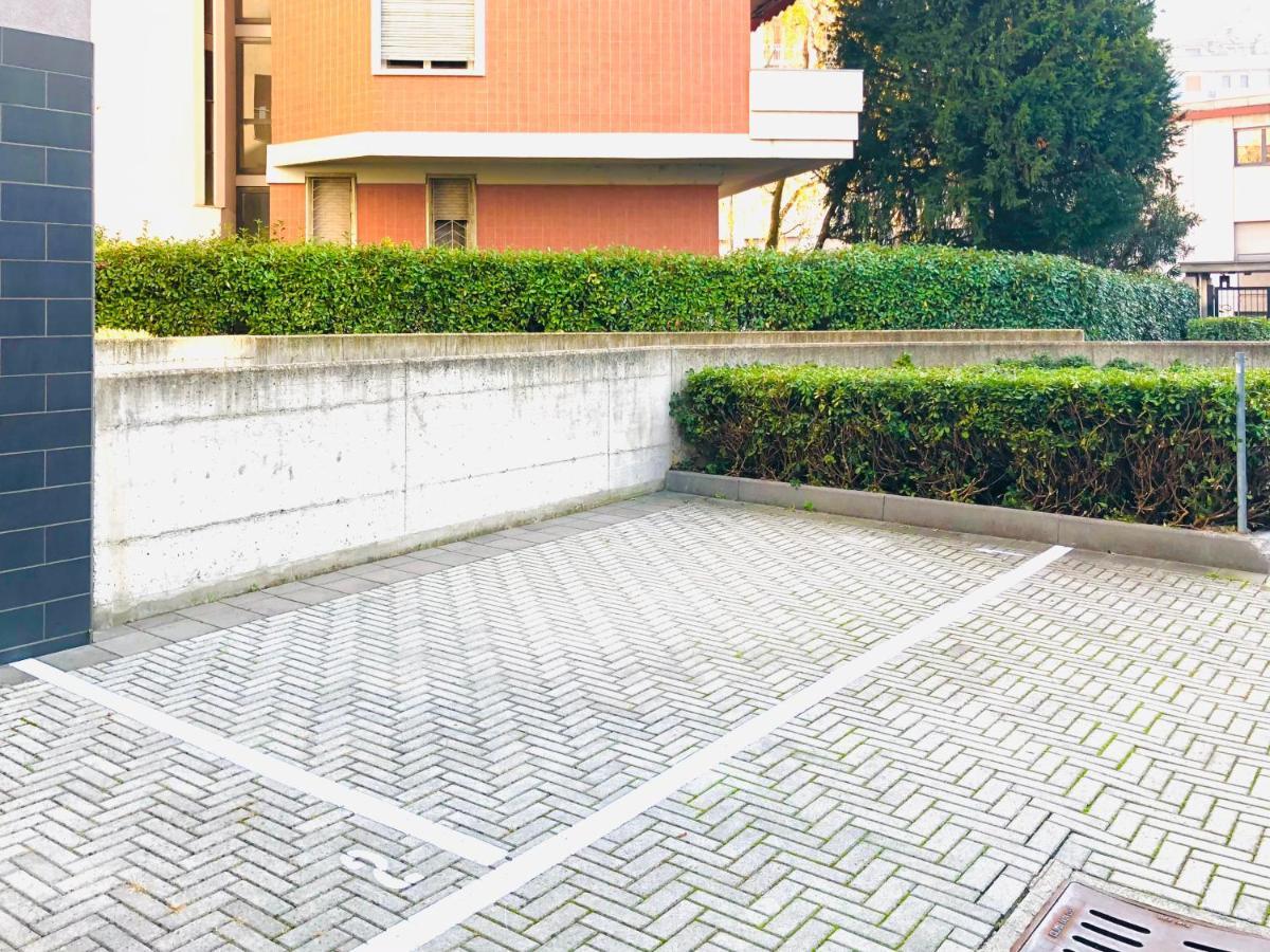Stepandgo Milano Navigli Apartment Bagian luar foto