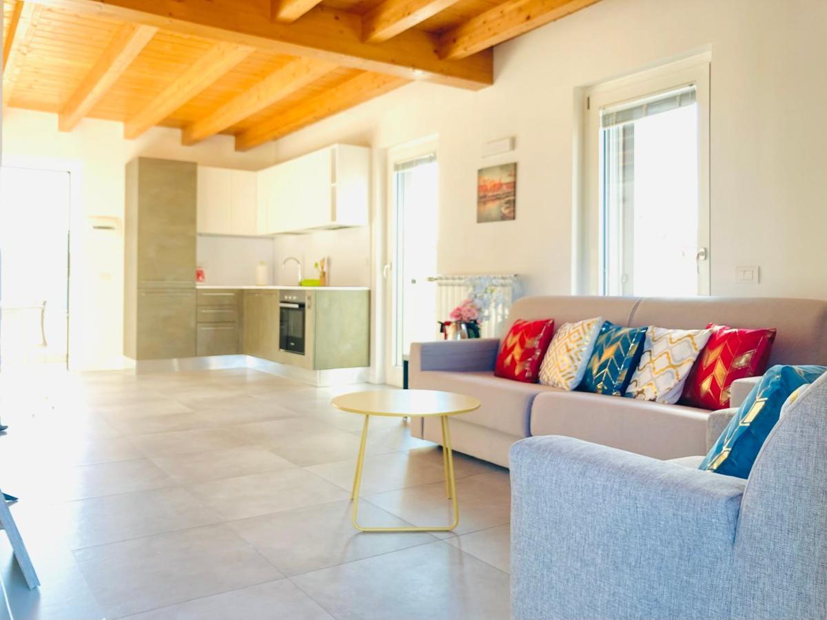 Stepandgo Milano Navigli Apartment Bagian luar foto