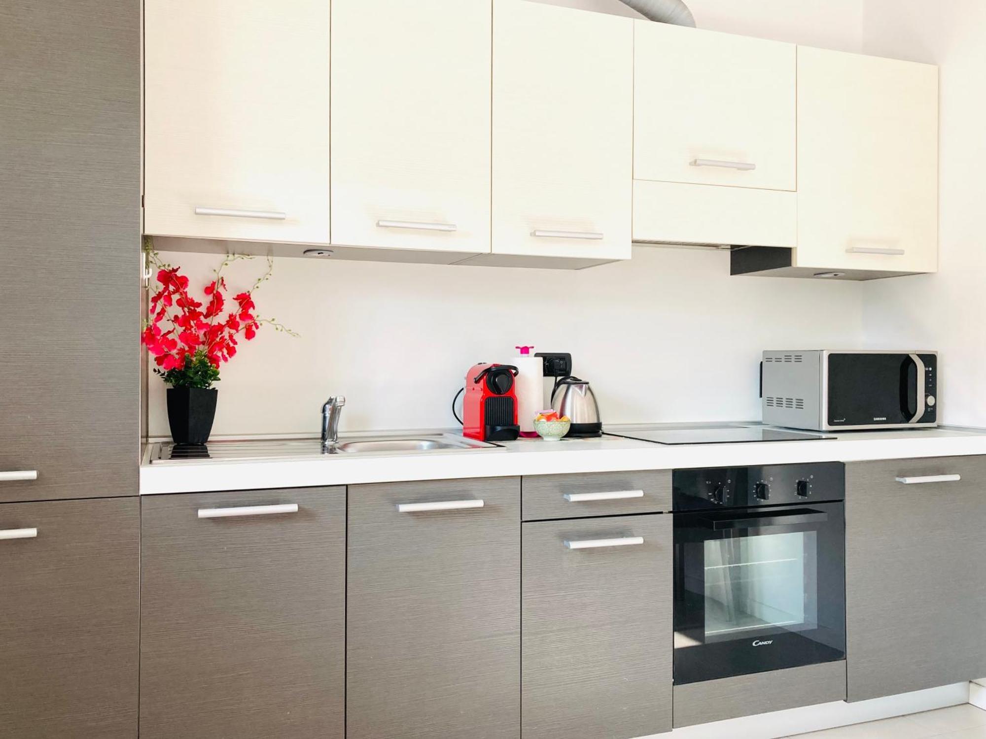 Stepandgo Milano Navigli Apartment Bagian luar foto